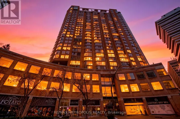 320 - 1033 BAY STREET, Toronto (Bay Street Corridor), Ontario M5S3A5