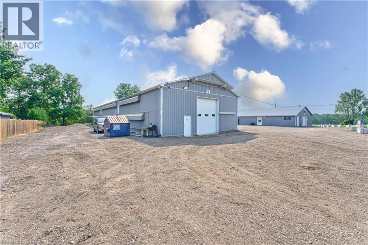 428 LYNDEN Road Unit# Building #2 Upper #1, Brantford, Ontario N3T5M1