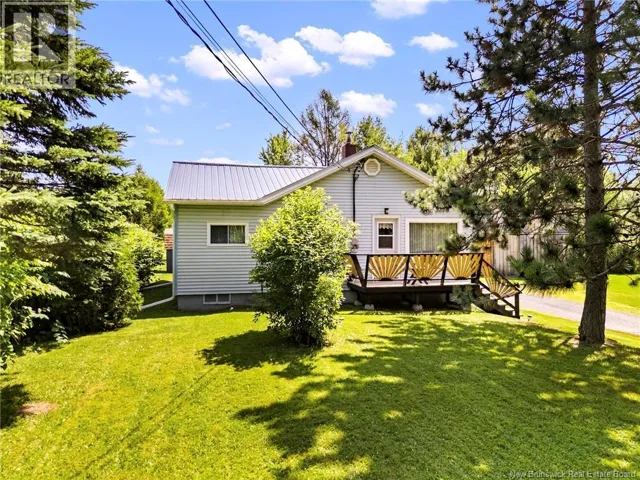 880 Pleasant Drive, Minto, New Brunswick E4B2V5