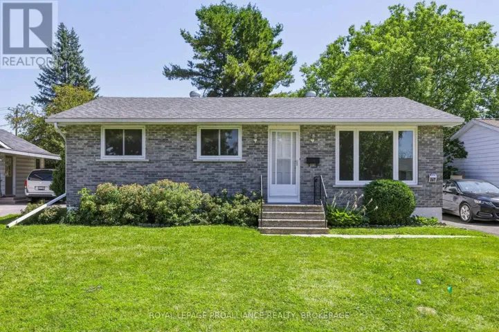 367 GEORGIANA STREET, Gananoque, Ontario K7G1N1