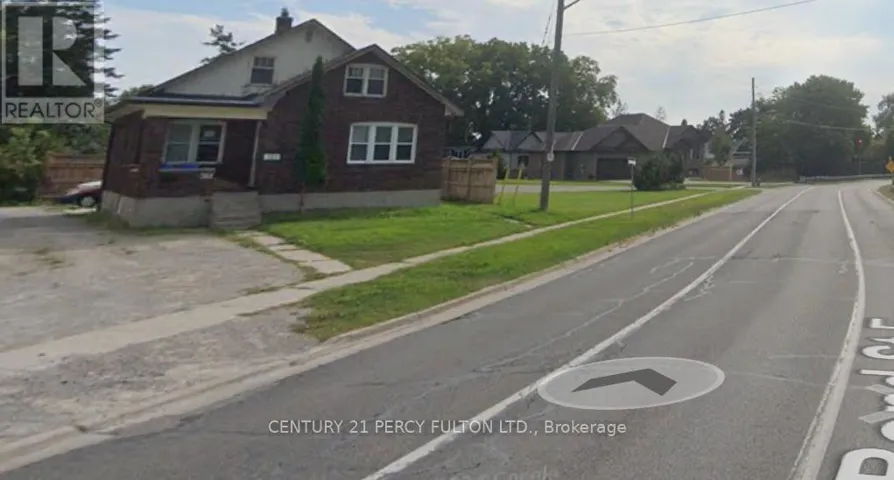 361 BOND STREET E, Oshawa (O'Neill), Ontario L1G1B6