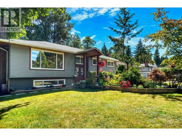 517 AILSA AVENUE, Port Moody, British Columbia V3H1A5