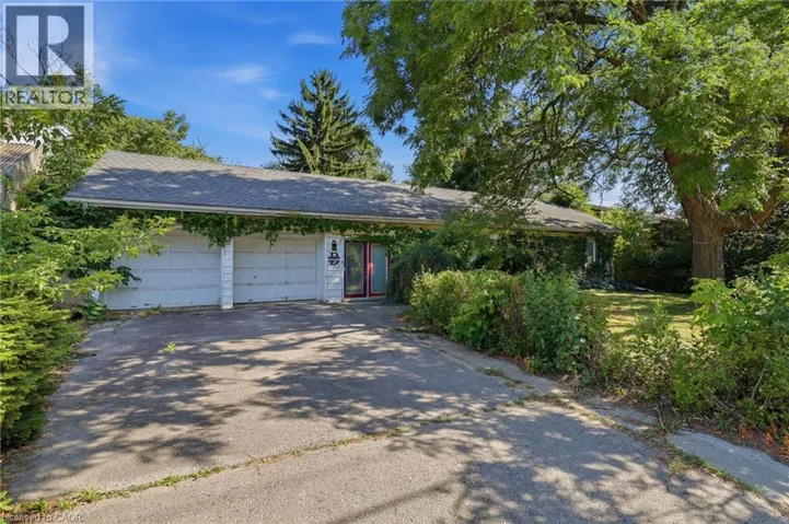 356 THOMPSON Road, London, Ontario N5Z2Z7