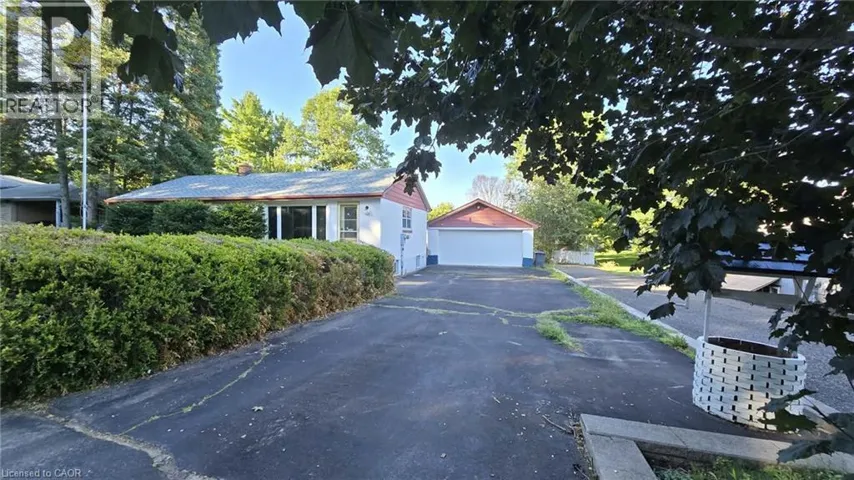 143 CONFEDERATION Street, Halton Hills, Ontario L7G3S3