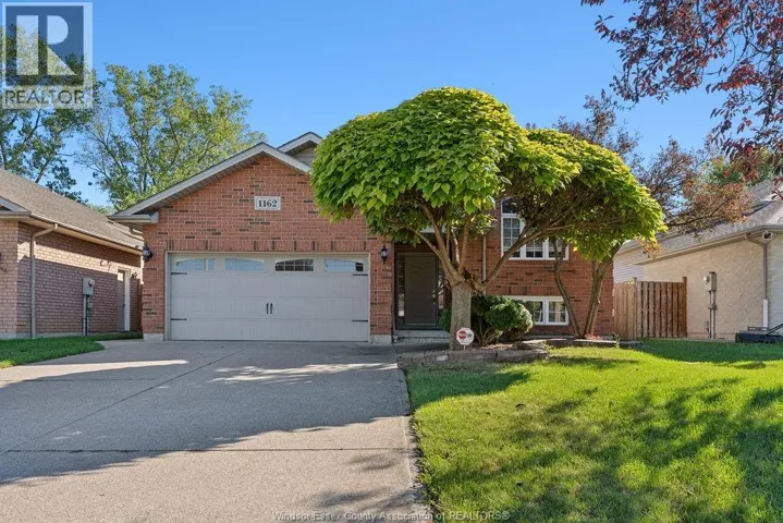 1162 BANWELL ROAD, Windsor, Ontario N8P1J2