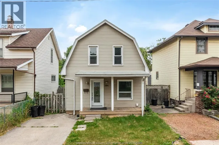 384 JOSEPHINE AVENUE, Windsor, Ontario N9B2L1