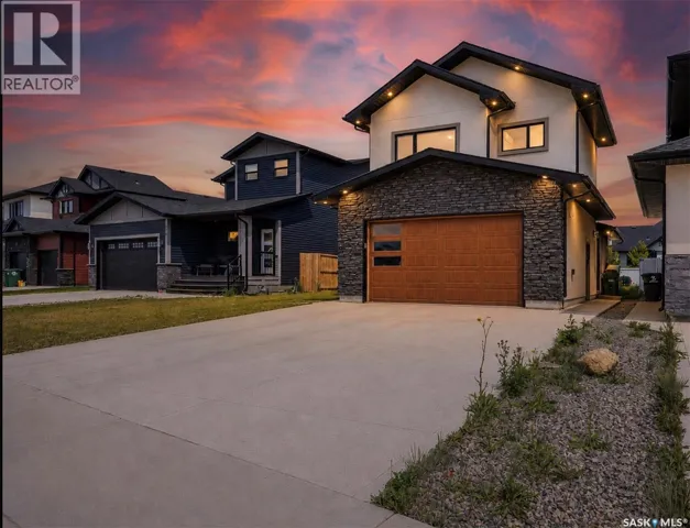 106 Kenaschuk CRESCENT, Saskatoon, Saskatchewan S7W0Y6