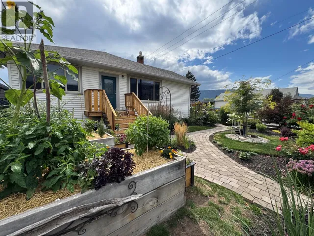 1802 Granite Avenue, Merritt, British Columbia V1K1B8