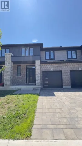 24 - 3025 DOYLE DRIVE, London South (South U), Ontario N6M0G9