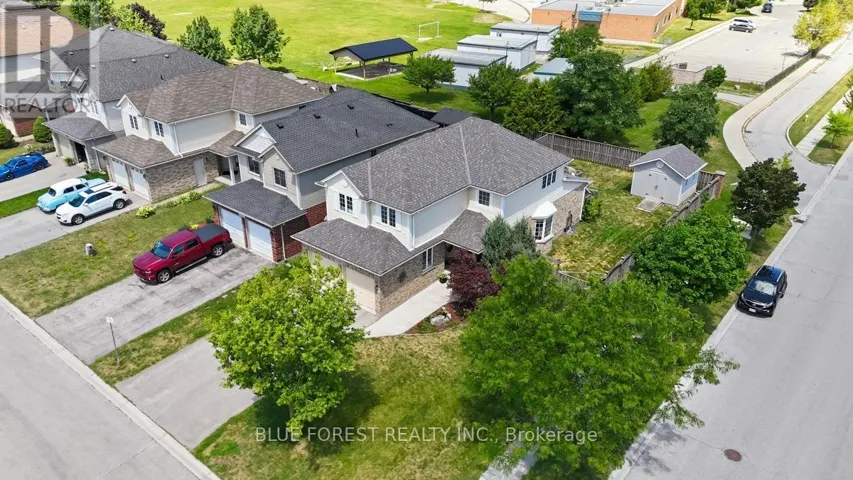 1506 CHELTON PLACE, London South (South U), Ontario N6M1M2
