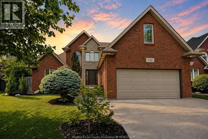 689 GEORGE KENNEDY WAY, Lakeshore, Ontario N8L1A3