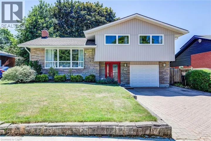 215 WINFIELD Avenue, Waterloo, Ontario N2J3M8