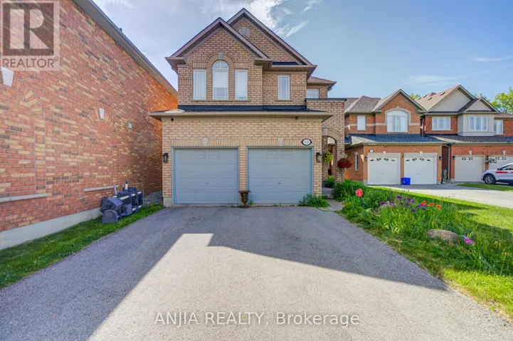 132 ESTATE GARDEN DRIVE, Richmond Hill (Oak Ridges), Ontario L4E3X8