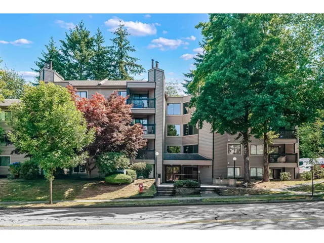 201 10560 154 STREET, Surrey, British Columbia V3R8A3