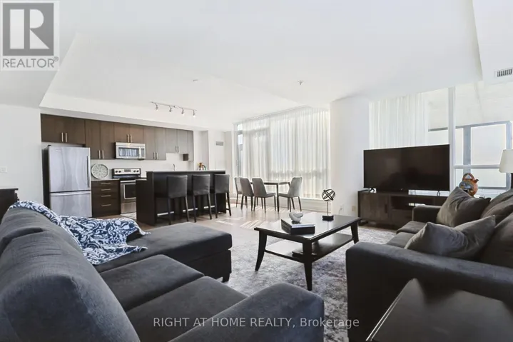 302 - 3985 GRAND PARK DRIVE, Mississauga (City Centre), Ontario L5B0H8