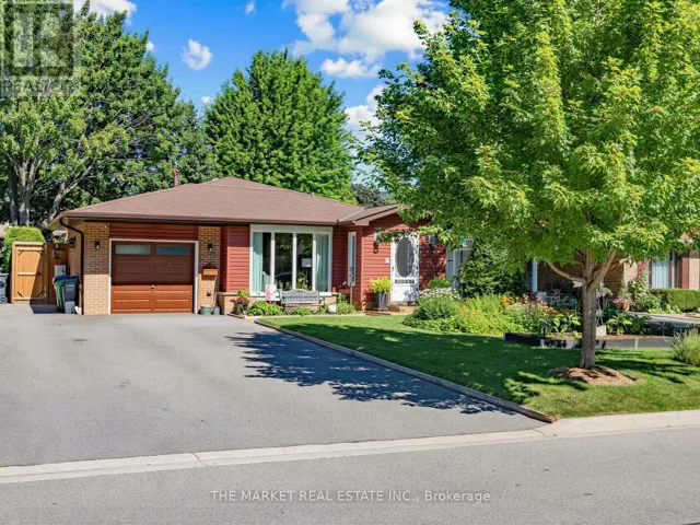 1033 FRANCONIA DRIVE, Mississauga (Applewood), Ontario L4Y2L6