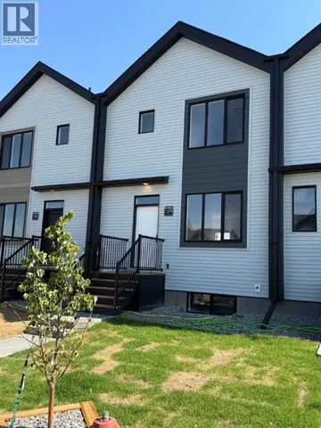 1379 Abitibi Road W, Lethbridge, Alberta T1J5X4