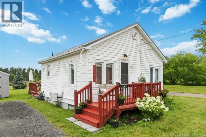 743 Salisbury Road, Moncton, New Brunswick E1E1C4