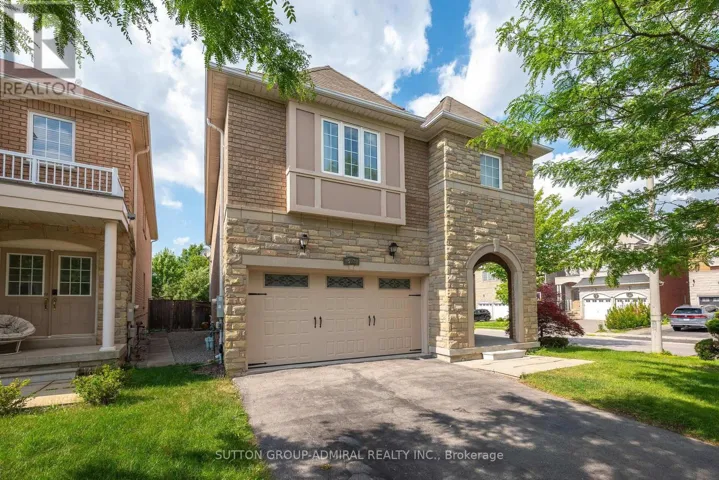 502 APPLE BLOSSOM DRIVE, Vaughan (Patterson), Ontario L4J9A3