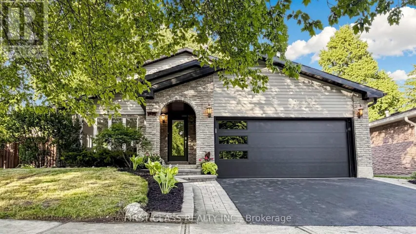 2337 DEVON ROAD, Oakville (FD Ford), Ontario L6J5R6