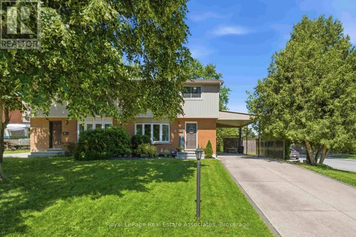 2 WEDGEWOOD AVENUE, Hamilton (Vincent), Ontario L8K5L8