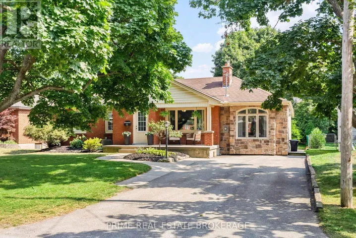 65 DAVID STREET, London South (South V), Ontario N6P1B4