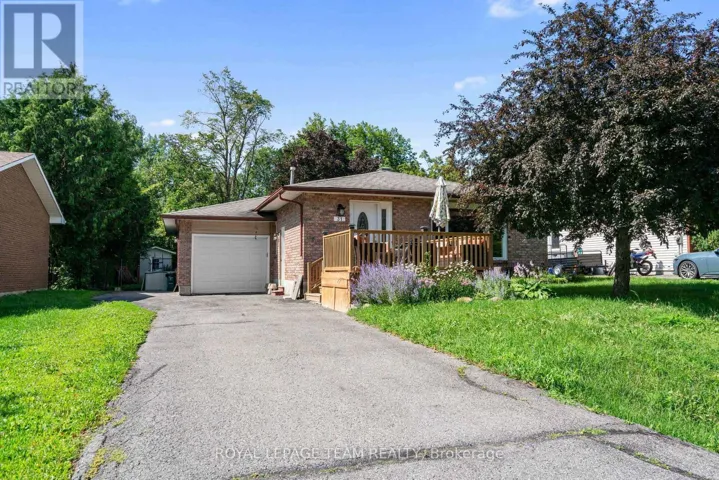 31 ORVILLE STREET, Ottawa, Ontario K2S1M6