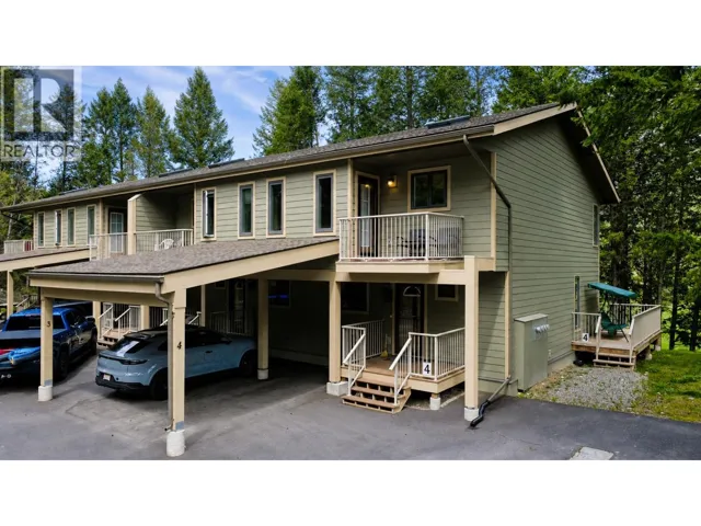 7977 RADIUM GOLF COURSE Road Unit# 4, Radium Hot Springs, British Columbia V0A1M0