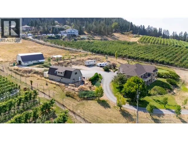 2241 Rojem Road, Kelowna, British Columbia V1V2G3