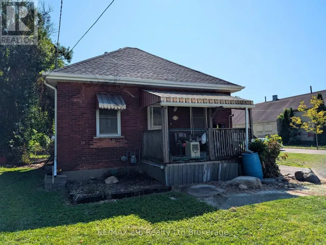 77 HINCKS STREET, Woodstock (Woodstock - South), Ontario N4S3X2