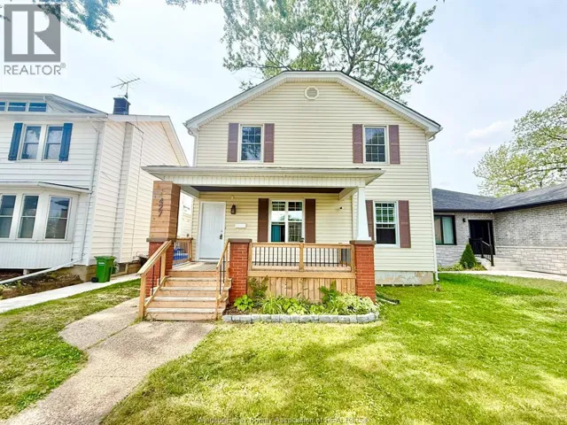 427 CAMERON, Windsor, Ontario N9B1Y9