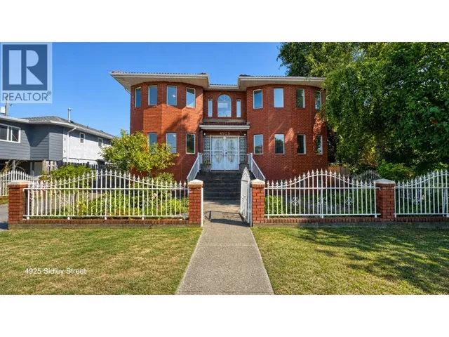 4925 SIDLEY STREET, Burnaby, British Columbia V5J1T6