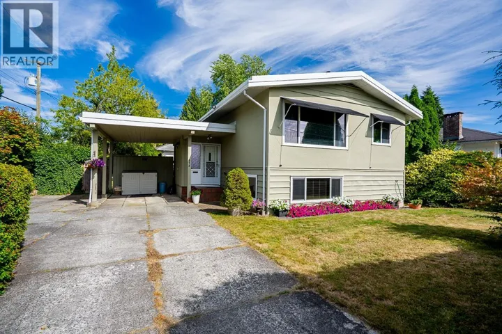 675 NEWPORT STREET, Coquitlam, British Columbia V3J3H5