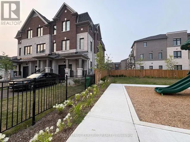 5970 SAIGON STREET, Mississauga (East Credit), Ontario L5V0E9