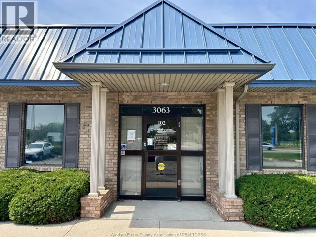 3063 WALKER ROAD Unit# 104, Windsor, Ontario N8W3R4