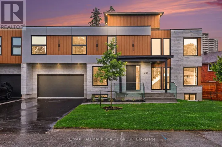 218 WOODLAND AVENUE, Ottawa, Ontario K2B5C9