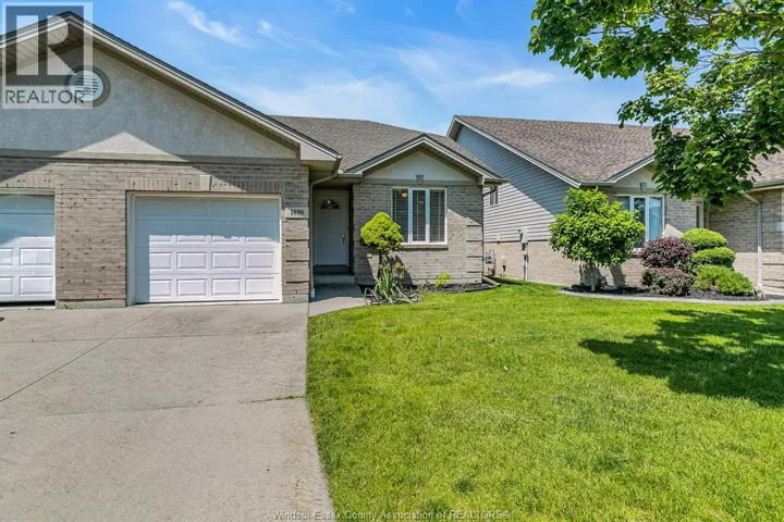 1899 CASTLETON AVENUE, Windsor, Ontario N8P1P6