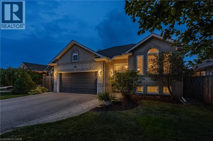 457 EASTBRIDGE Boulevard, Waterloo, Ontario N2K3Y4