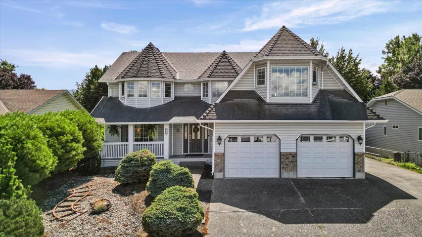 45396 CARRIAGE WAY, Sardis West Vedder, Chilliwack, British Columbia V2R2V4