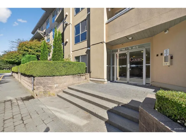 306 13780 76 AVENUE, Surrey, British Columbia V3W1E5