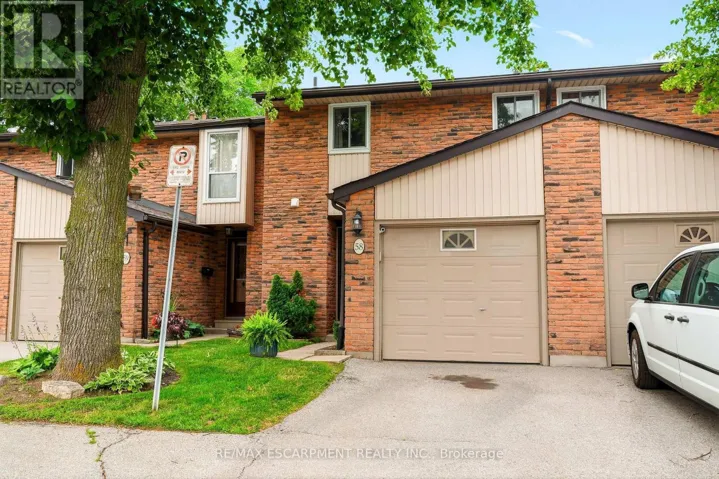 58 - 660 OXFORD ROAD, Burlington (Roseland), Ontario L7N3M1