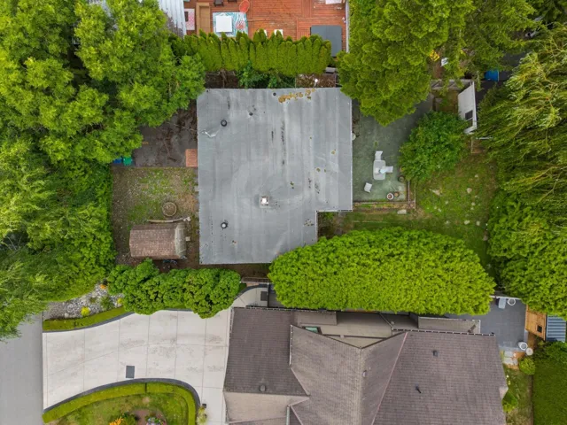 12221 GILLEY STREET, Surrey, British Columbia V4A3C9