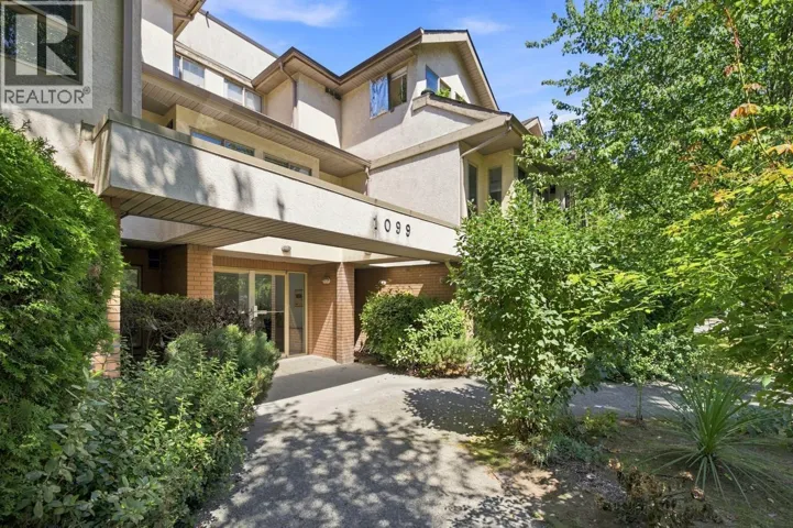 401 1099 E BROADWAY, Vancouver, British Columbia V5T1Y5