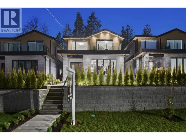 3073 FROMME ROAD, North Vancouver, British Columbia V7K2C8