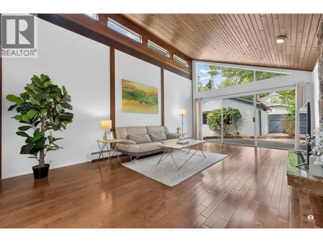3771 W 30TH AVENUE, Vancouver, British Columbia V6S1W7