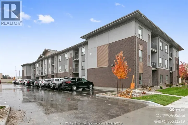5840 NEWMAN Unit# 208, LaSalle, Ontario N9H1S3