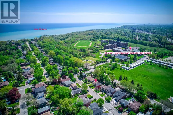 10 THATCHER AVENUE, Toronto (Cliffcrest), Ontario M1M2M2