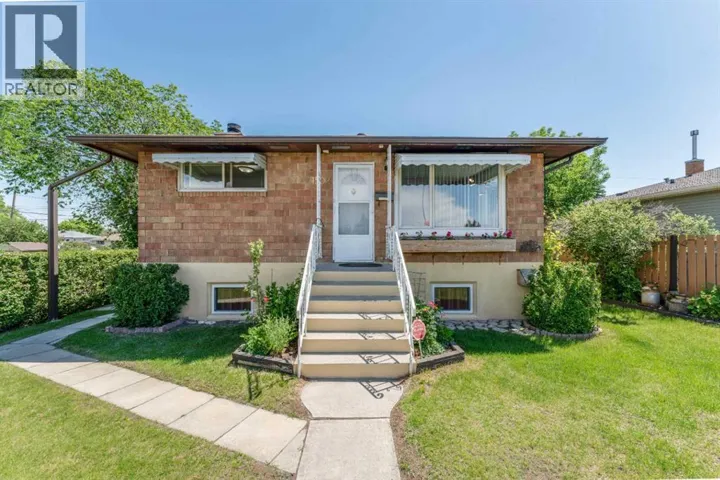 1502 40 Street SE, Calgary, Alberta T2A1K2