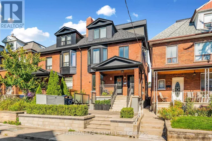 49 BEATRICE STREET, Toronto (Trinity-Bellwoods), Ontario M6J2T2