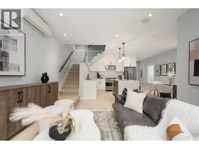 2196 E 19TH AVENUE, Vancouver, British Columbia V5N2J6